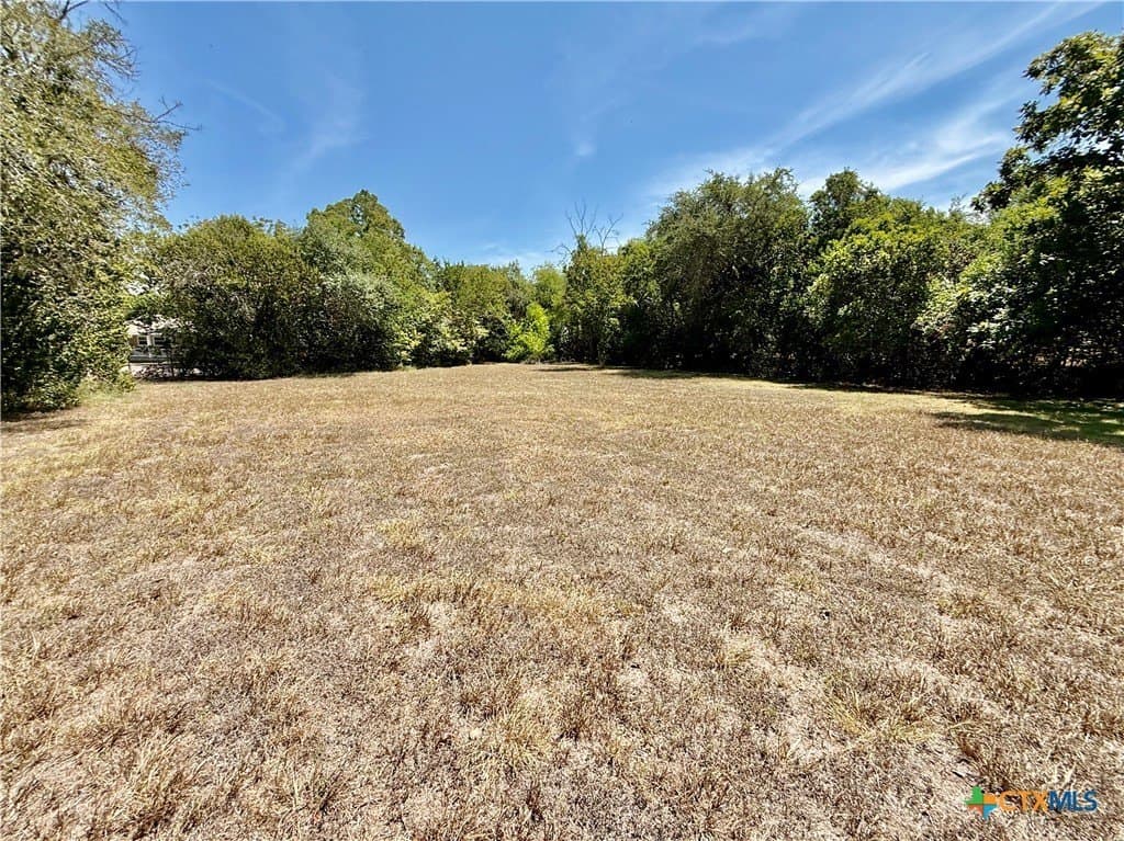 0.45 acres in Victoria County - photo 2