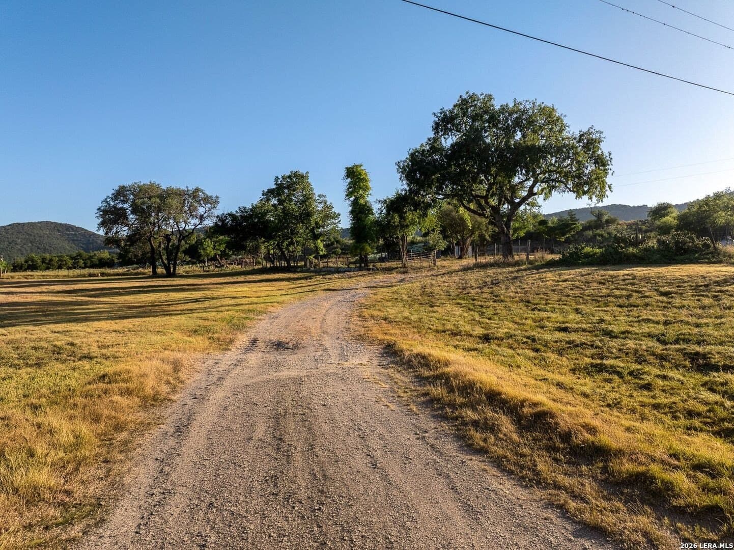 18.75 acres in Bandera County - photo 2