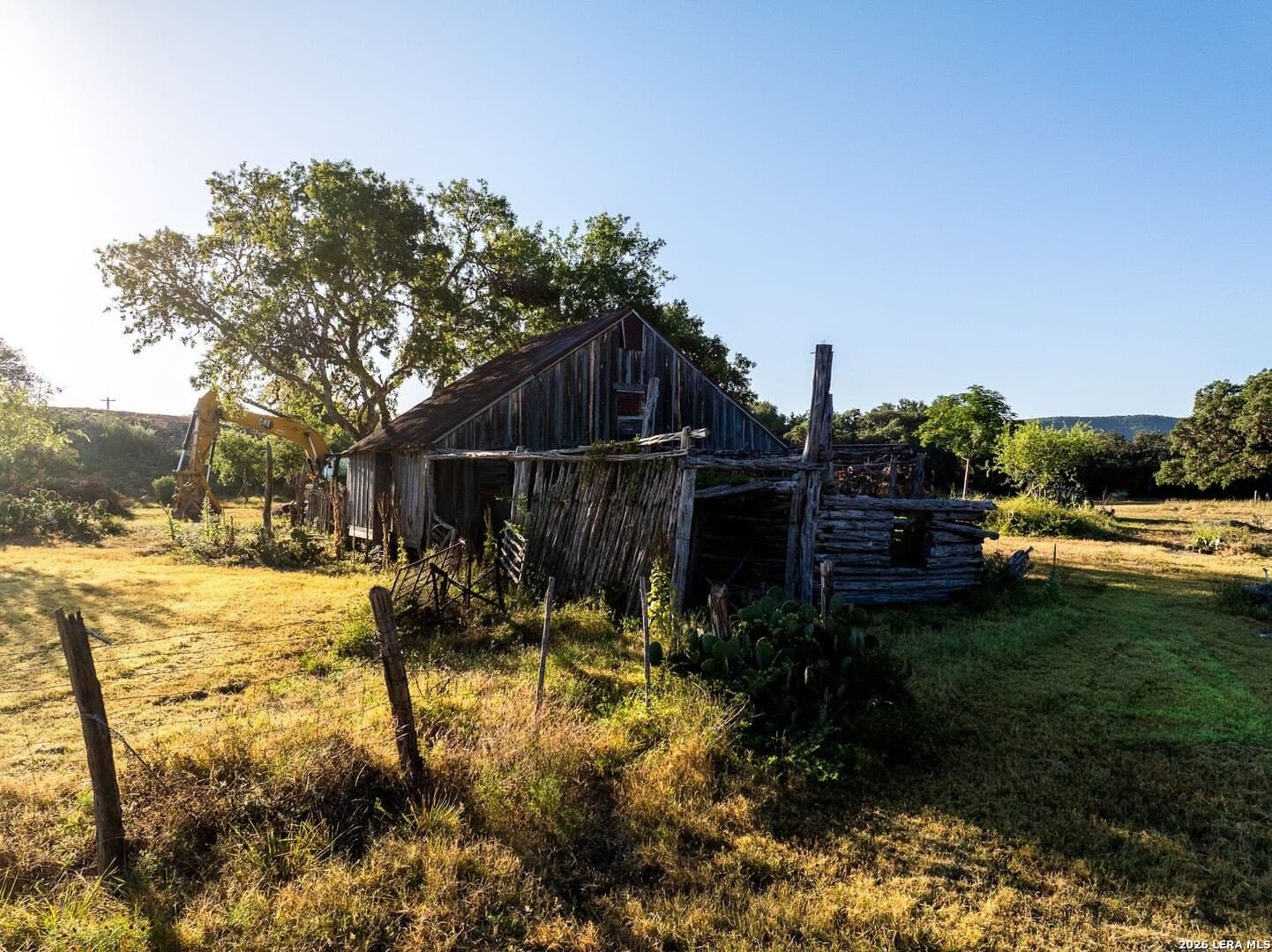 18.75 acres in Bandera County - photo 45