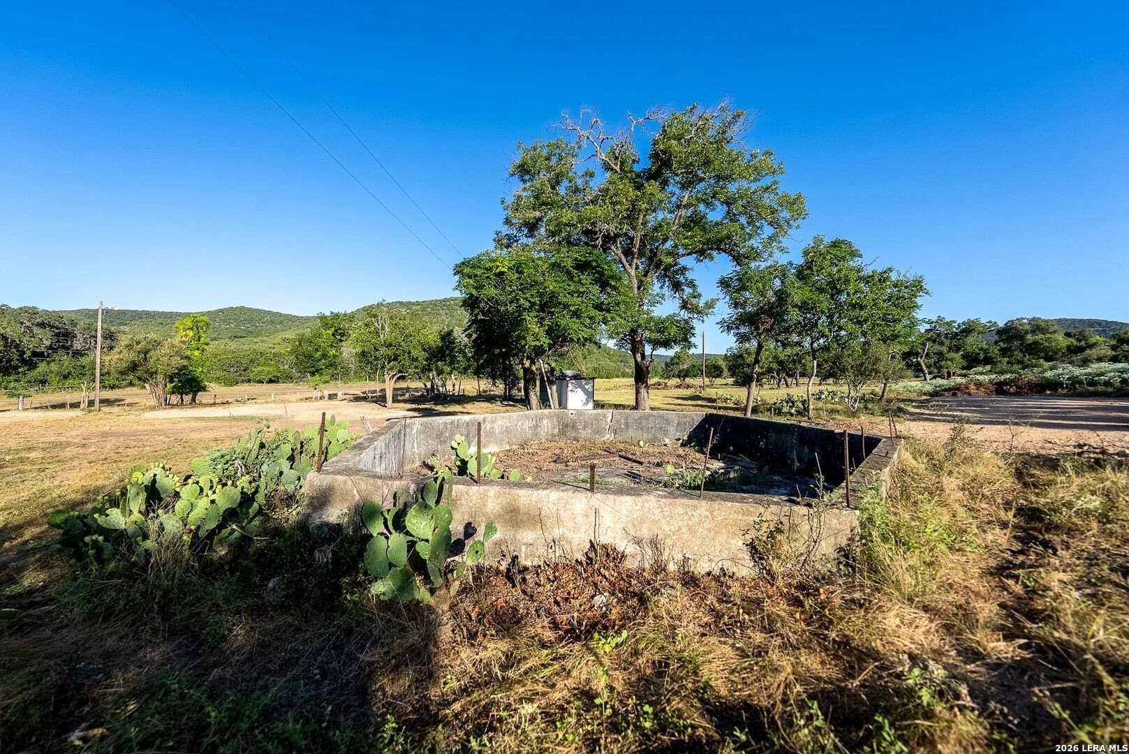 18.75 acres in Bandera County - photo 38