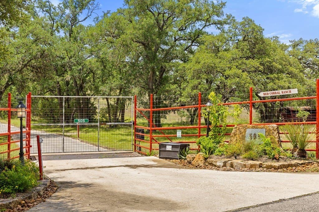 257 acres in Hays County - photo 10