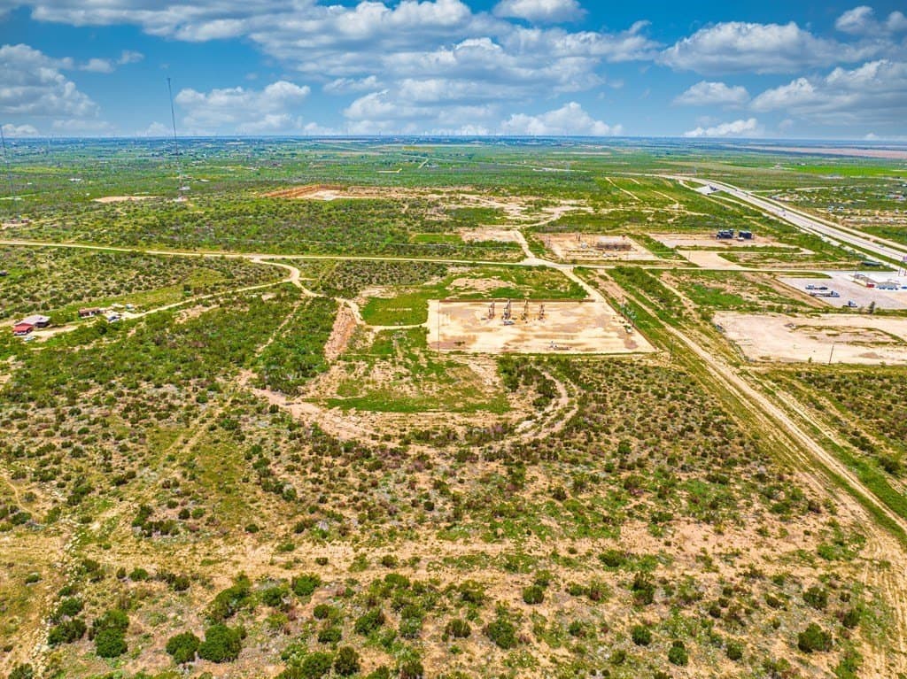 34 acres in Howard County featured view