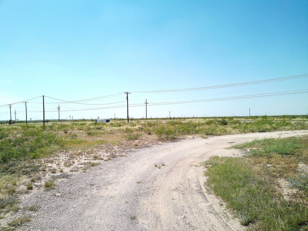 2.53 acres in Ector County gallery image 2