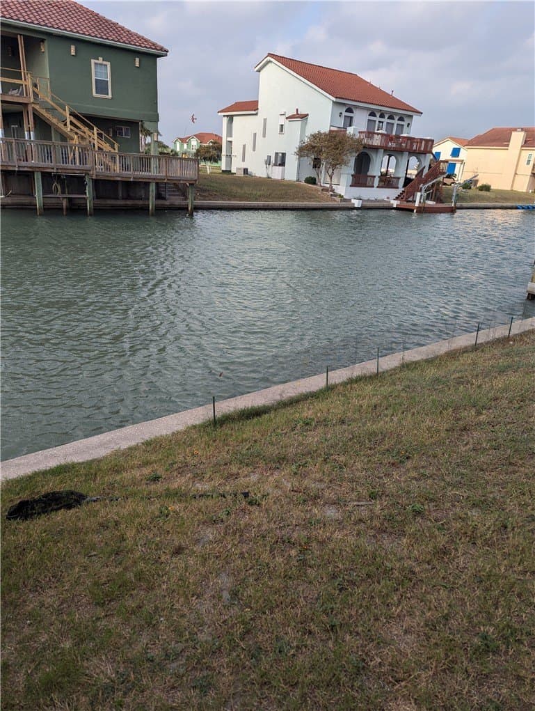 0.08 acres in Nueces County - photo 2