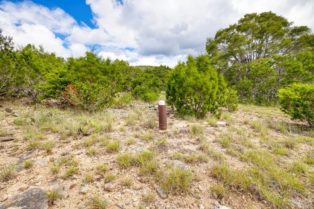 73.64 acres in Real County - photo 6