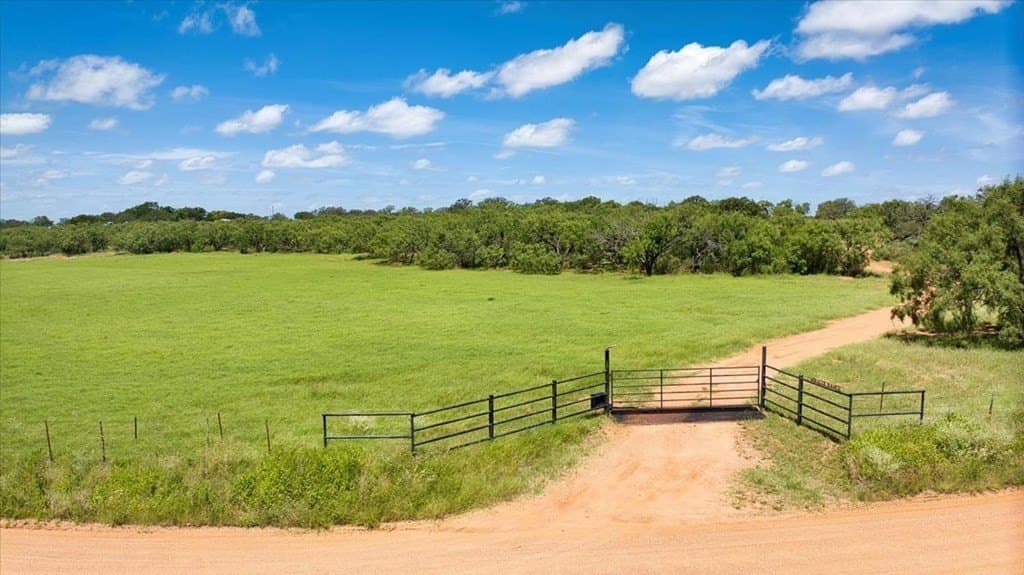 29.82 acres in Mason County featured view