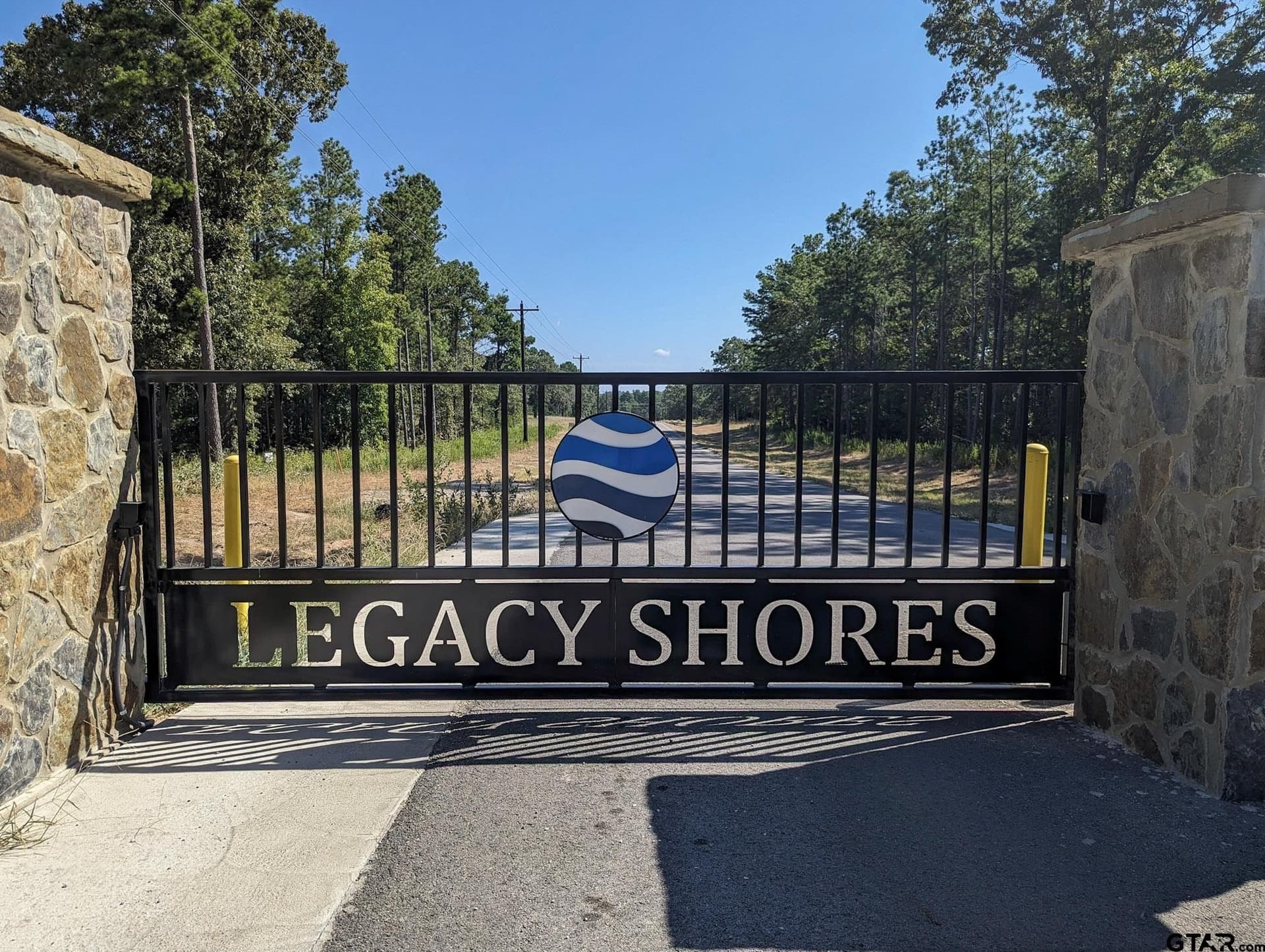 1.44 acres in Henderson County gallery image 3