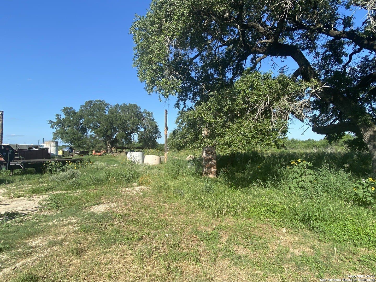 10 acres in Bexar County gallery image 4