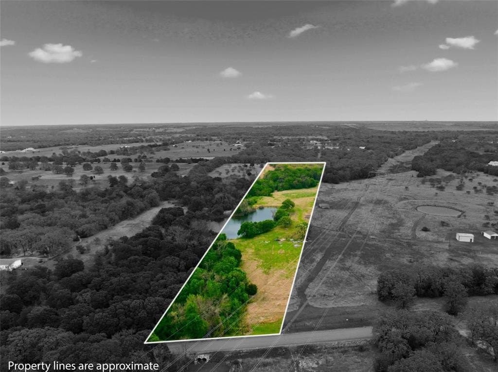 10.3 acres in McLennan County
