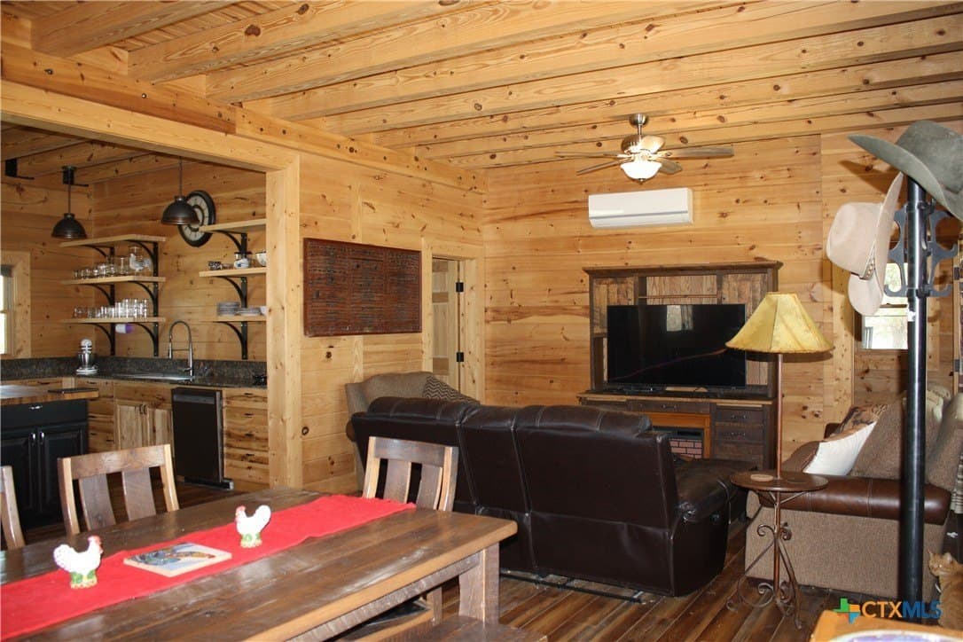 21 acres in Hamilton County - photo 8