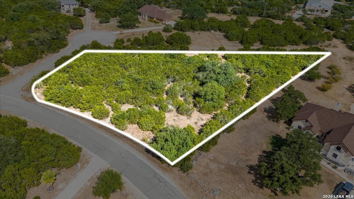1.5 acres in Comal County - photo 15
