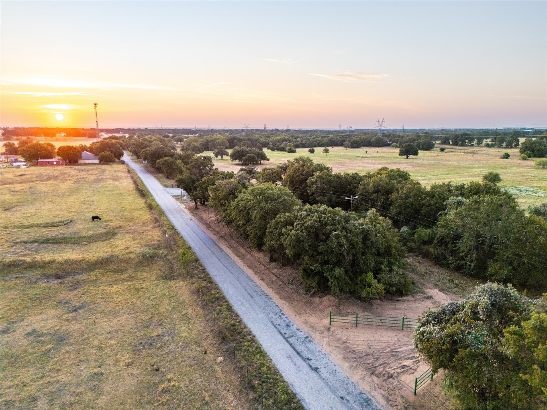 16.39 acres in Wise County - photo 3