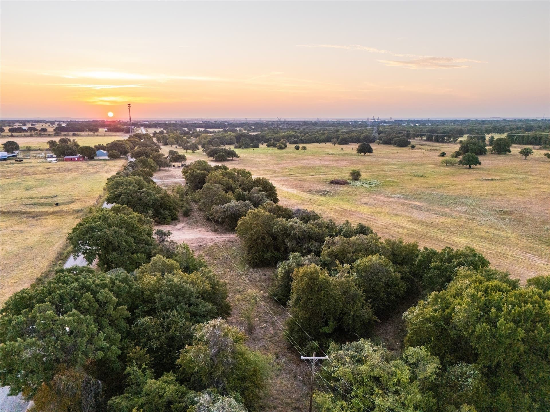 16.39 acres in Wise County - photo 8