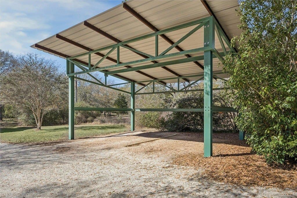 5.62 acres in AUSTIN County - photo 29