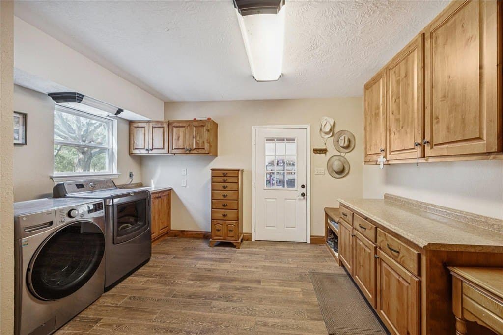 5.62 acres in AUSTIN County - photo 24