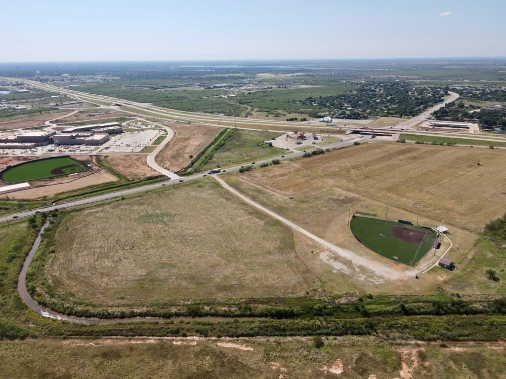 11.2 acres in Wichita County - photo 9