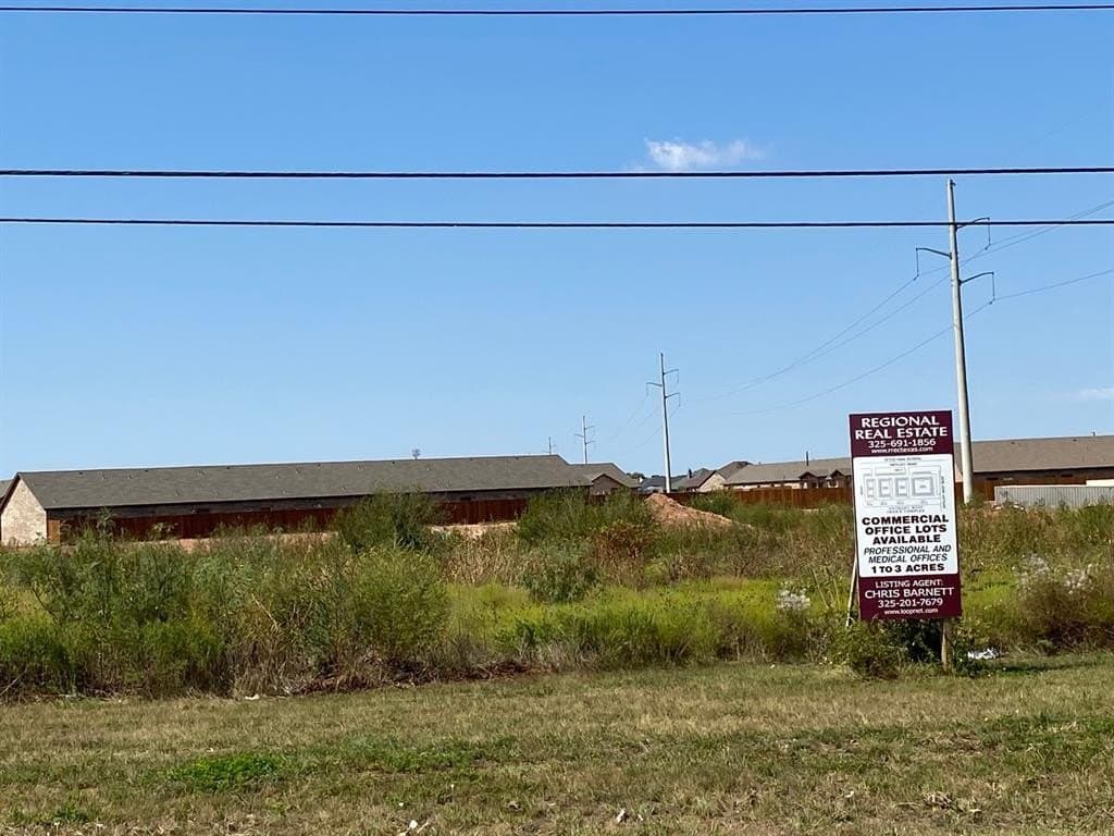 1.7 acres in Taylor County gallery image 3