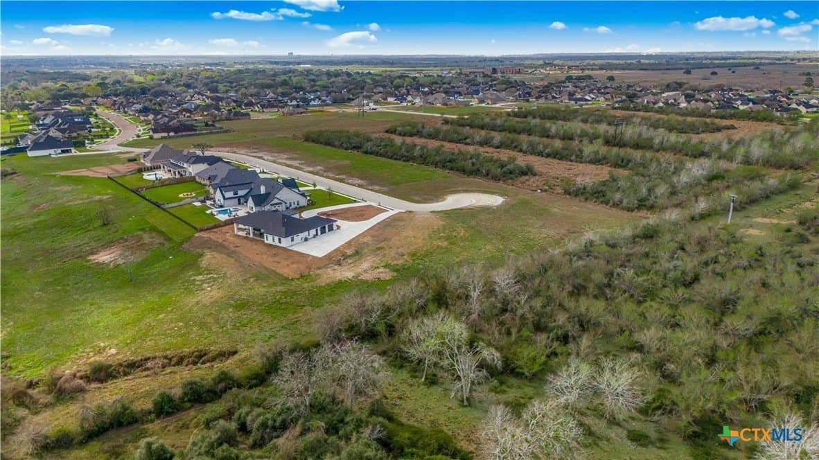 0.61 acres in Victoria County - photo 21
