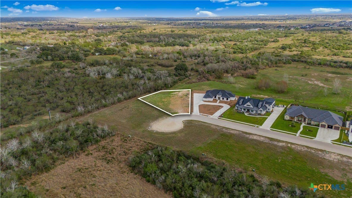 0.61 acres in Victoria County - photo 24