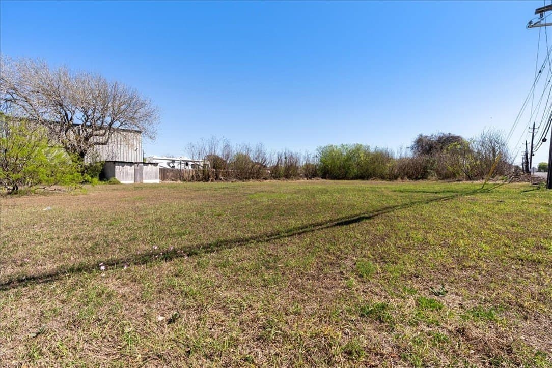 0.46 acres in San Patricio County - photo 15