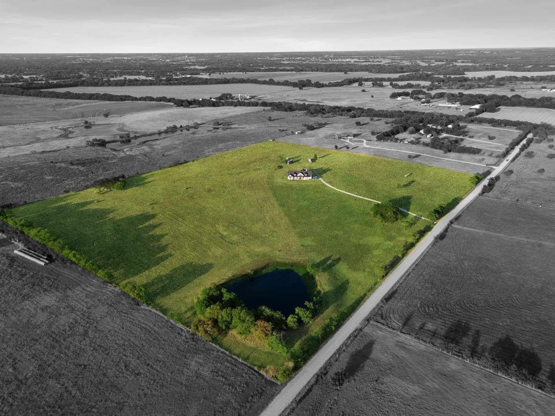26.5 acres in Cooke County - photo 2