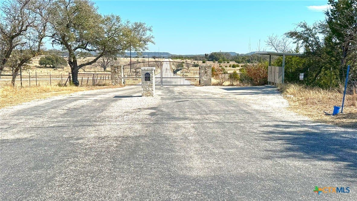 10.01 acres in Bell County - photo 4