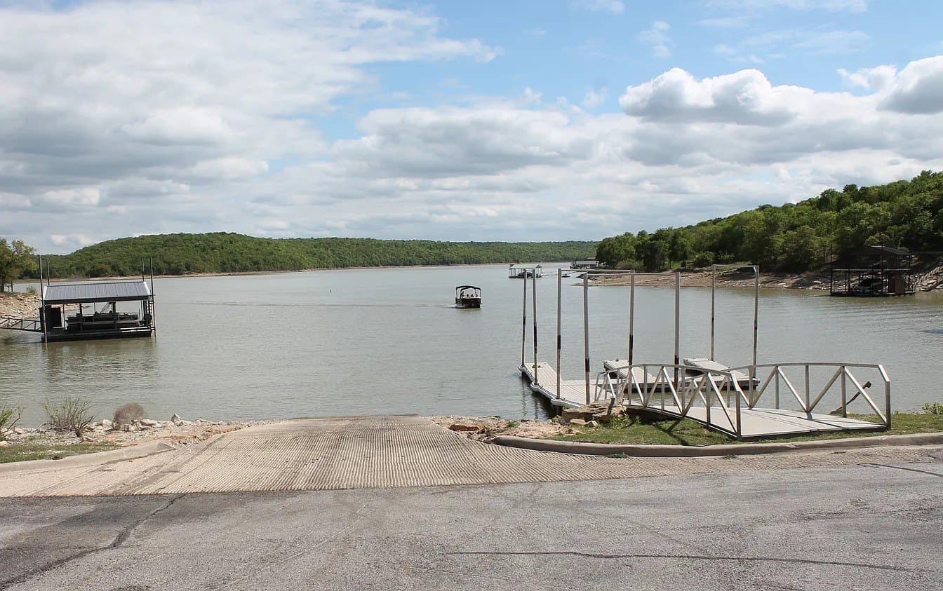 1.57 acres in Wise County - photo 2
