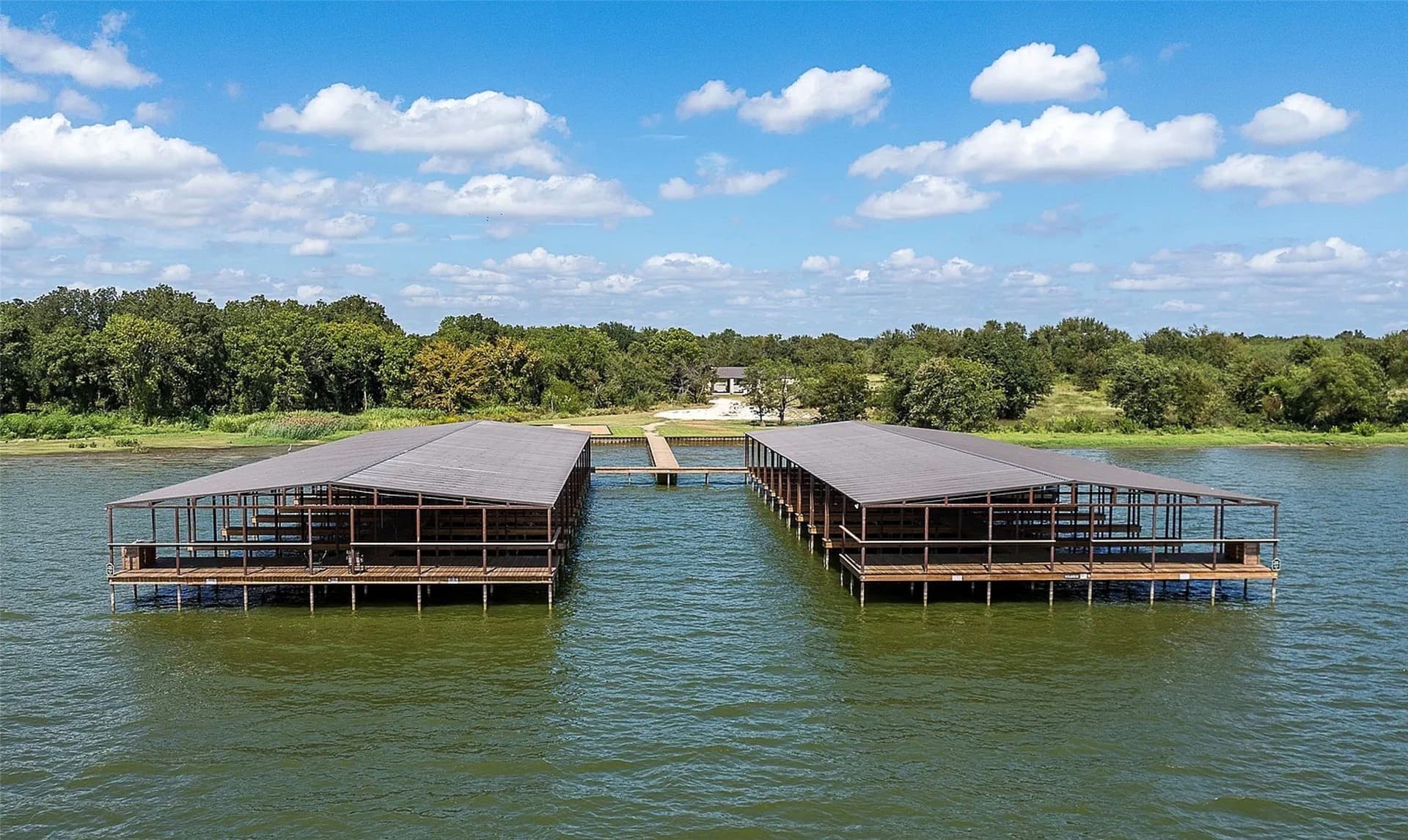 1 acres in Navarro County gallery image 2
