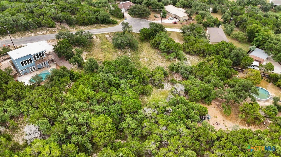 0.59 acres in Comal County - photo 8