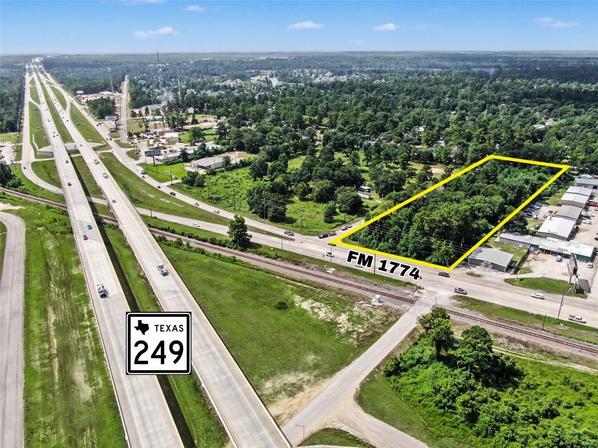 3.34 acres in Montgomery County - photo 3