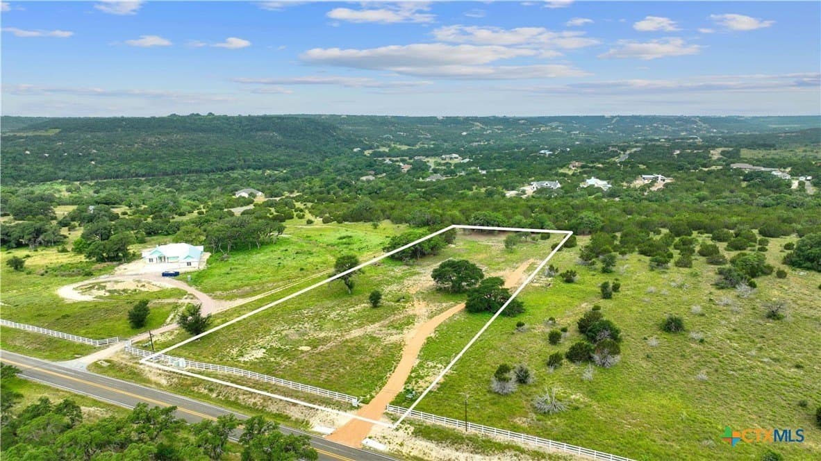 3.7 acres in Burnet County gallery image 2