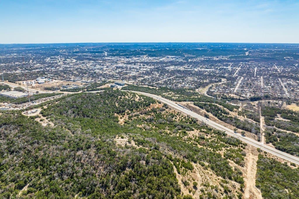 37.88 acres in Kerr County - photo 9