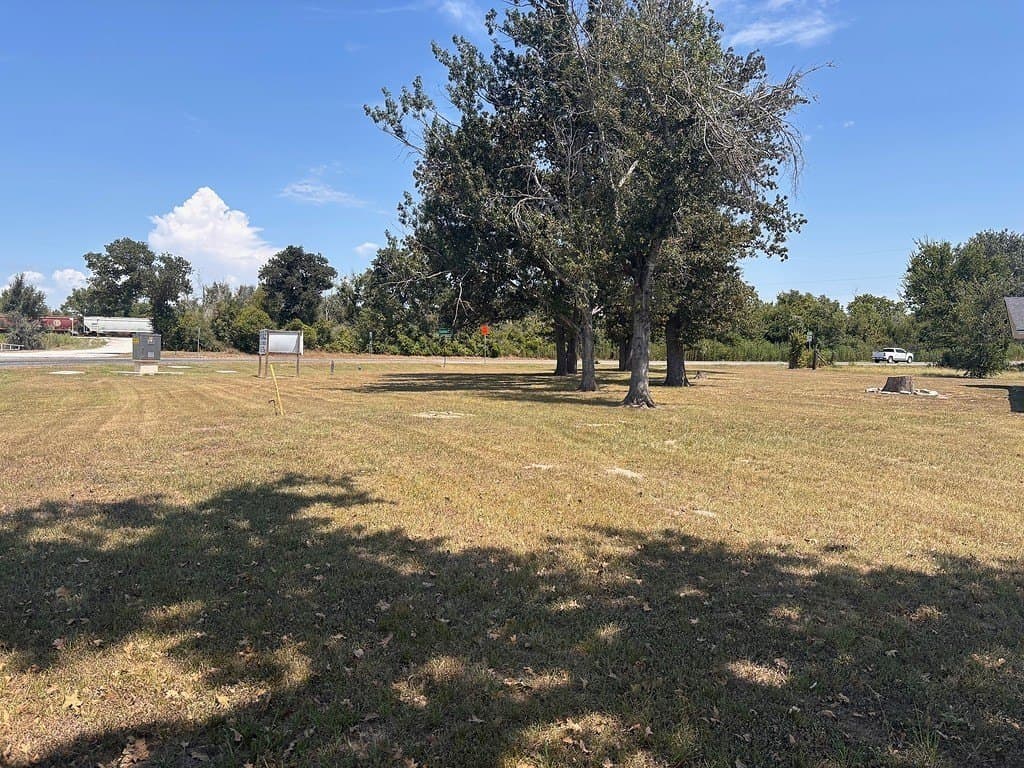 5.36 acres in Austin County - photo 2