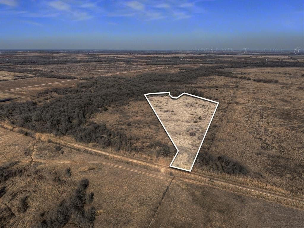 10.01 acres in Hill County gallery image 2