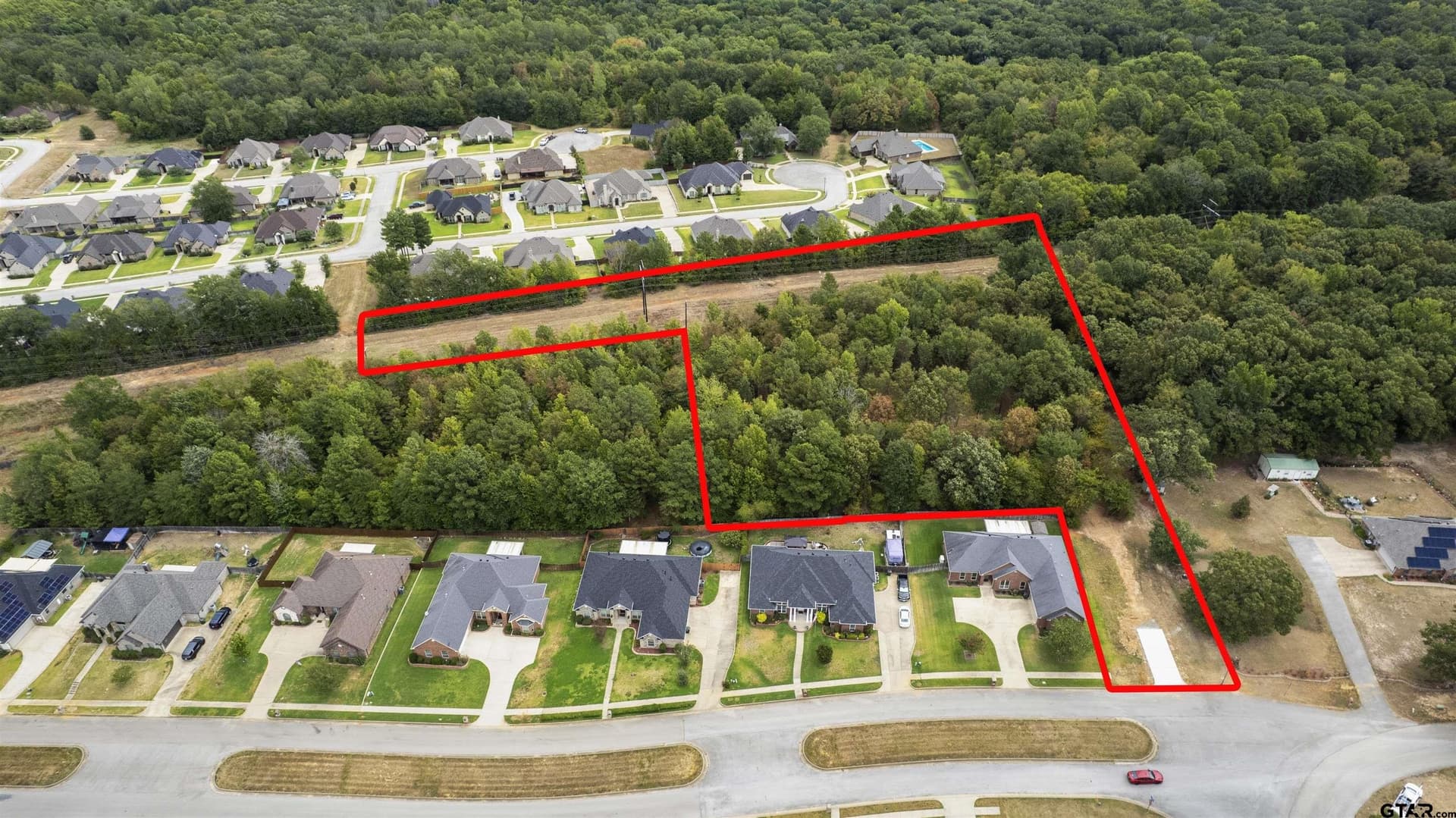 4.28 acres in Smith County