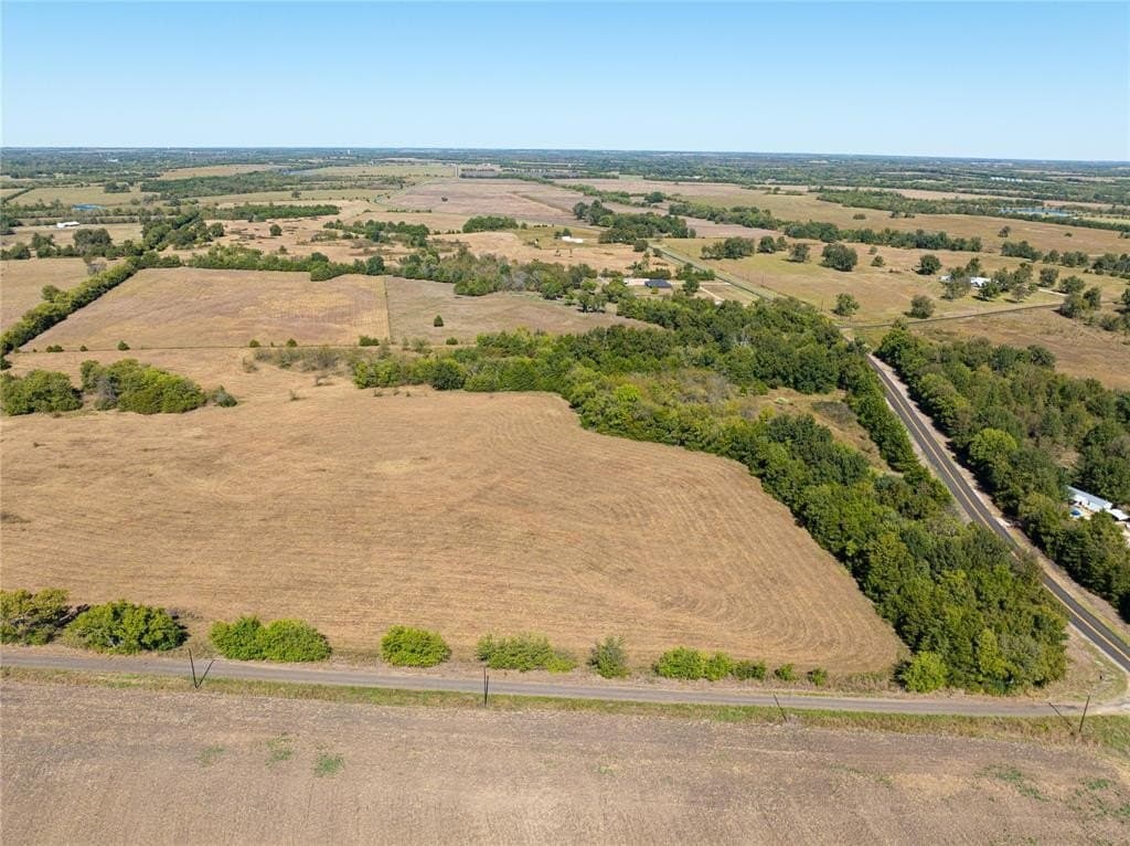 10 acres in Lamar County gallery image 2