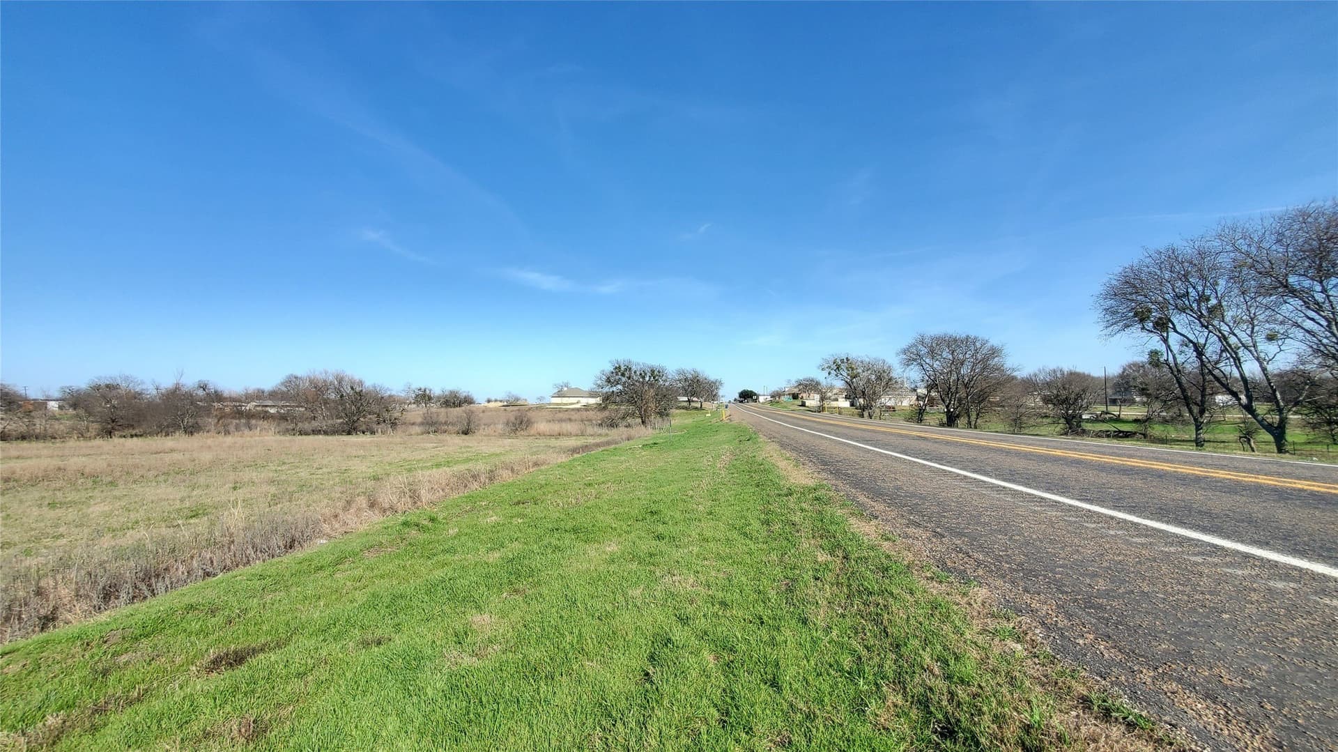 13.97 acres in Navarro County - photo 8