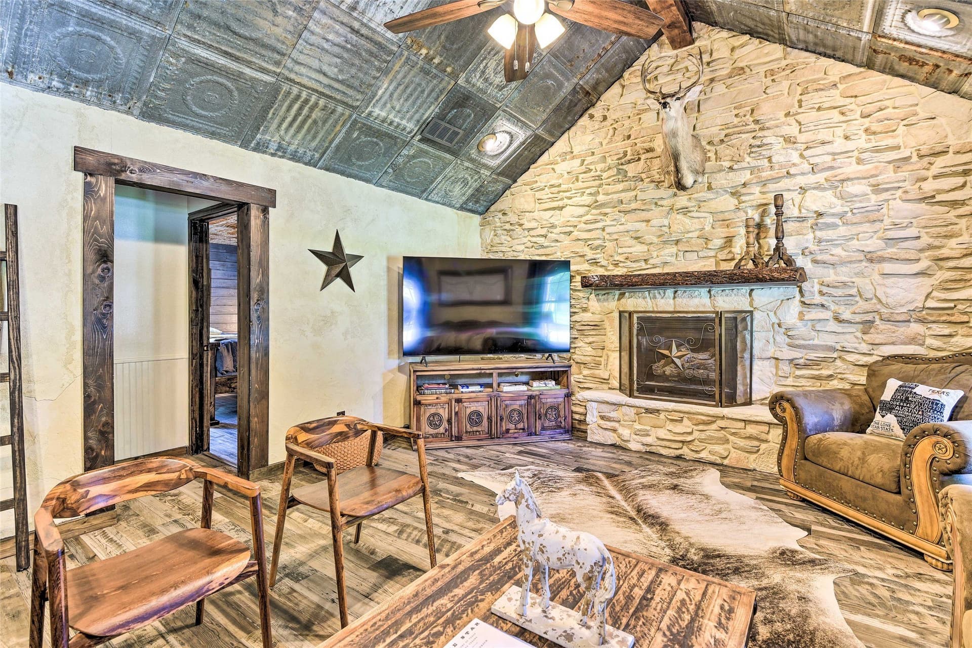 12.5 acres in Montague County - photo 8