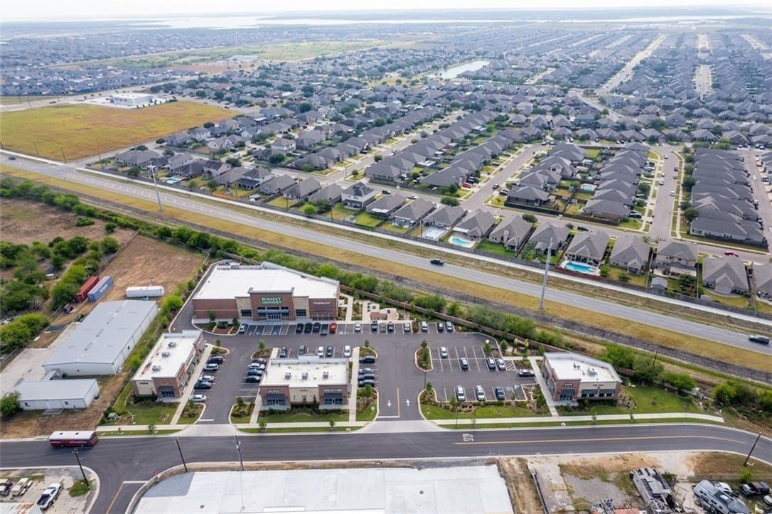 1.16 acres in Nueces County - photo 4