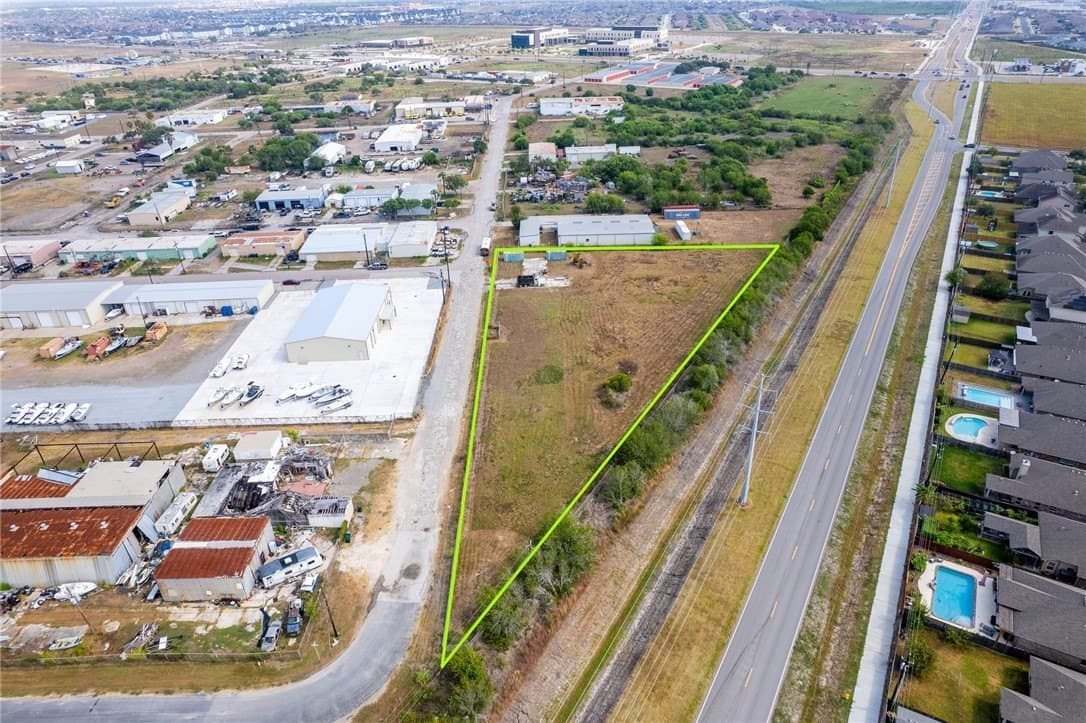1.16 acres in Nueces County gallery image 2