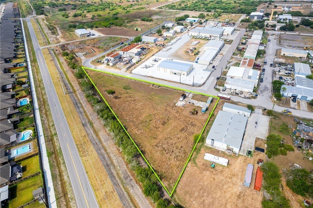 1.16 acres in Nueces County gallery image 4