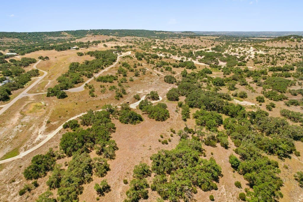 5 acres in Blanco County - photo 4