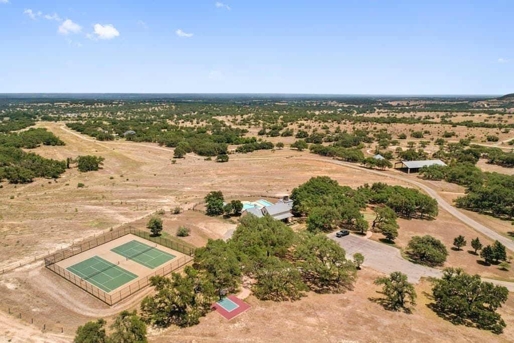 5 acres in Blanco County - photo 18