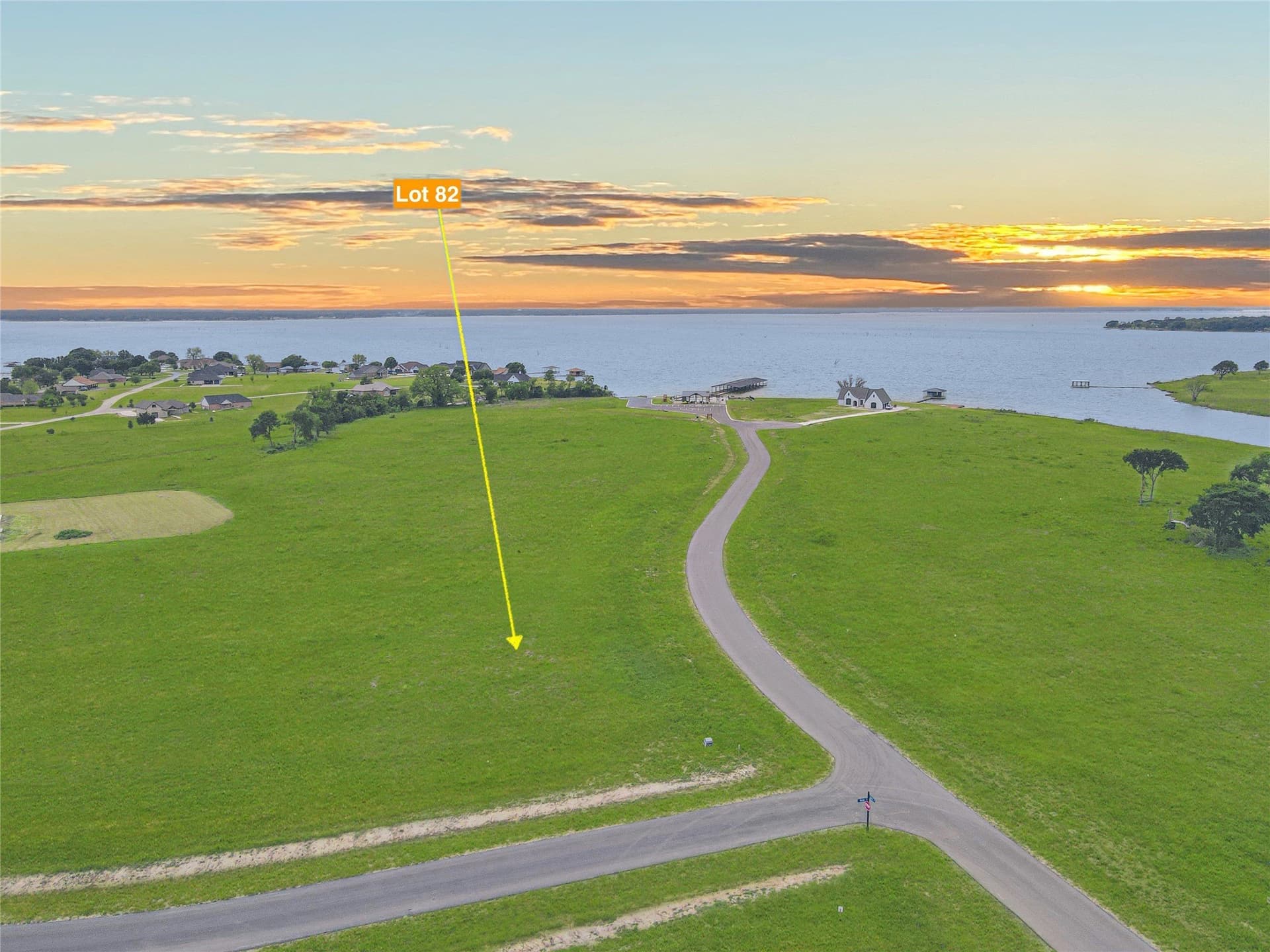 1.03 acres in Navarro County