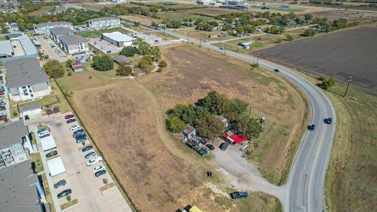 7.22 acres in Denton County - photo 10