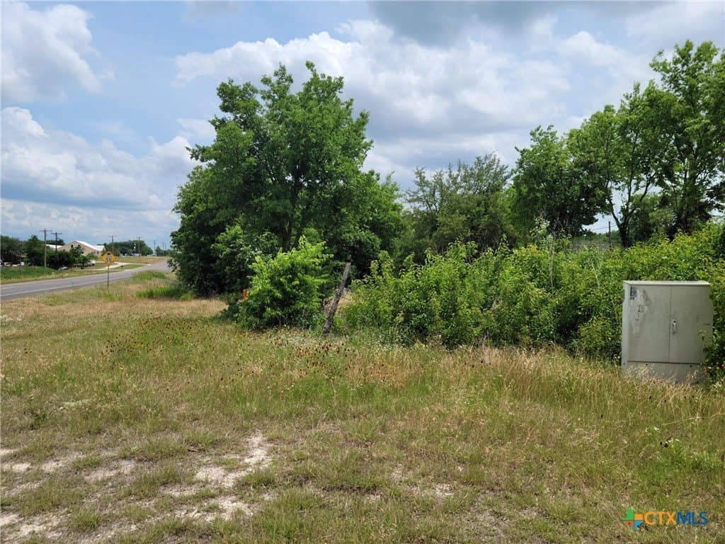 3.41 acres in McLennan County - photo 9
