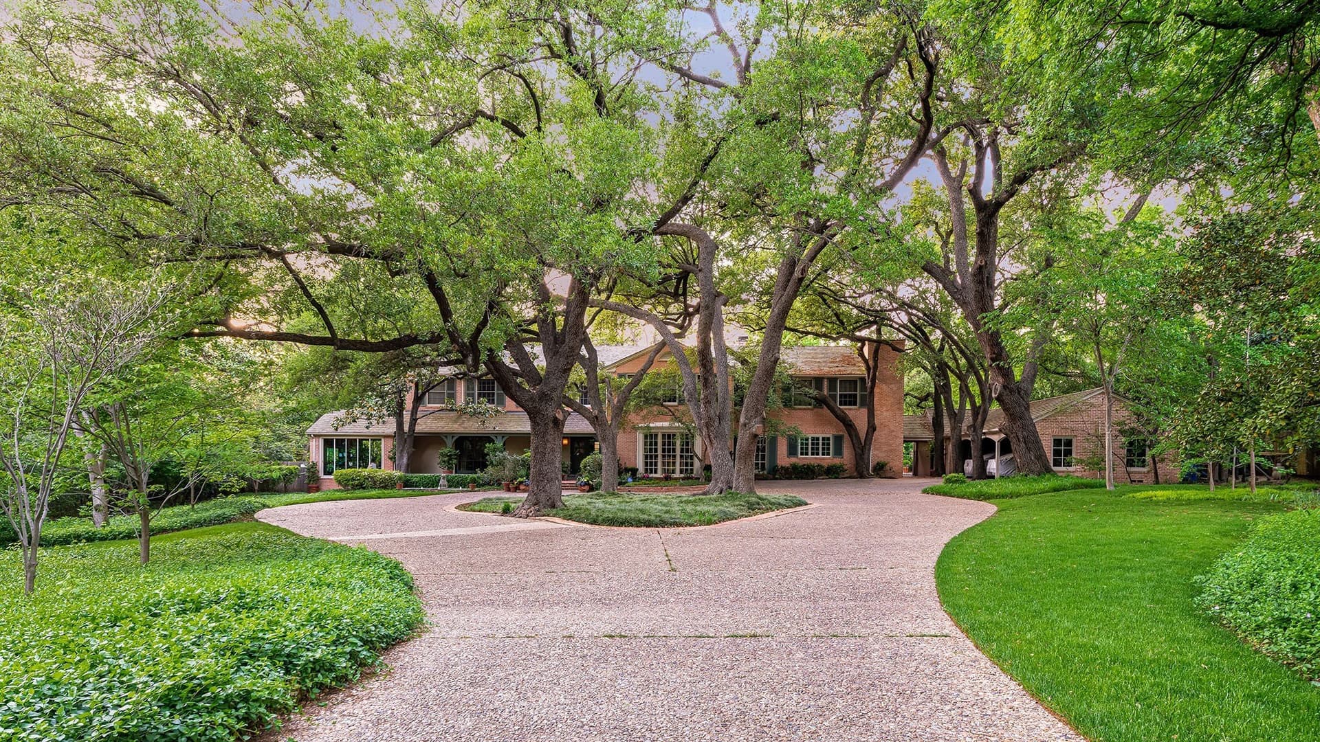 2.11 acres in Dallas County gallery image 2