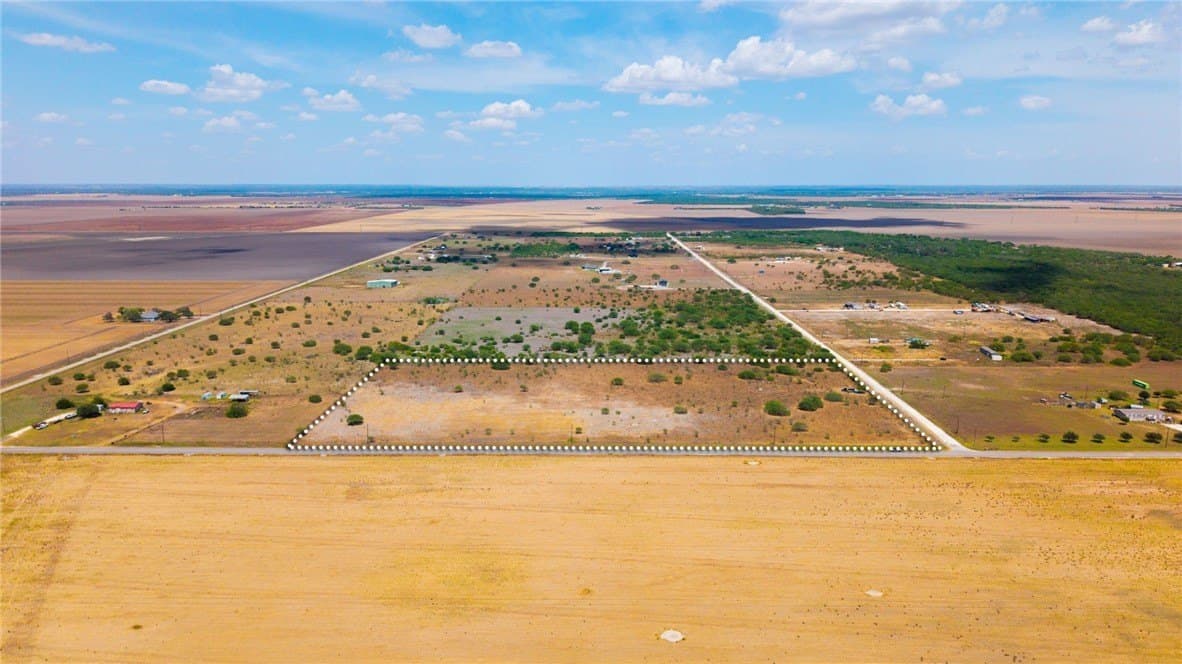 13.07 acres in Nueces County - photo 7
