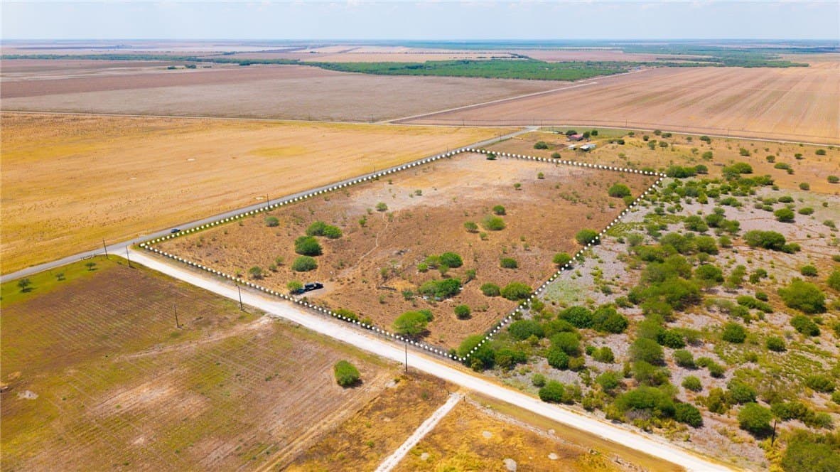 13.07 acres in Nueces County - photo 3