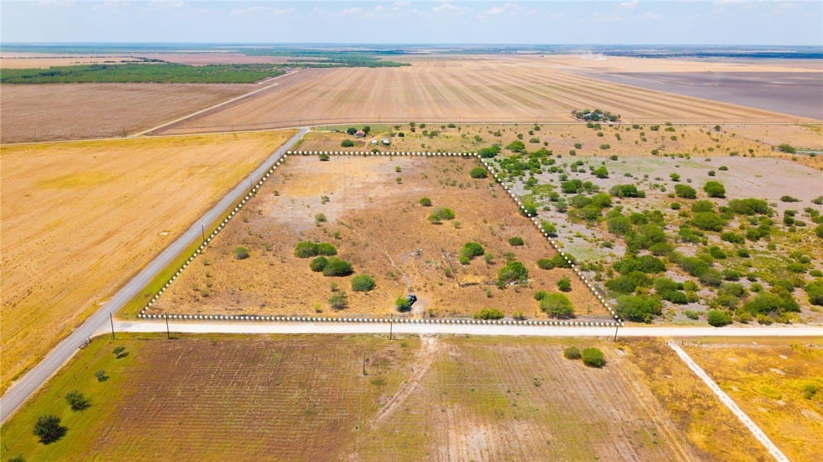 13.07 acres in Nueces County - photo 4